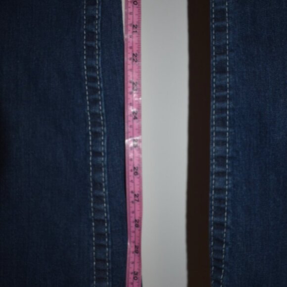 True‎ Religion Bobby Jeans Women's 30 Distressed Denim Flared Boot Cut RN#112790 - Picture 4 of 10